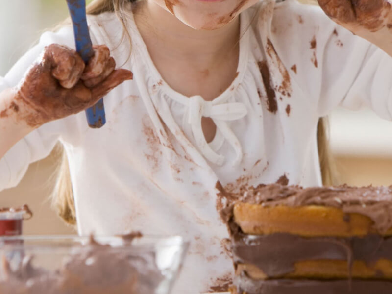 Çikolata Lekesi Nasıl Çıkar?