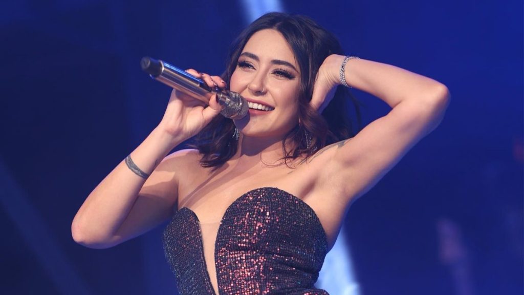 Melek Mosso Kimdir? Kaç Yaşında?