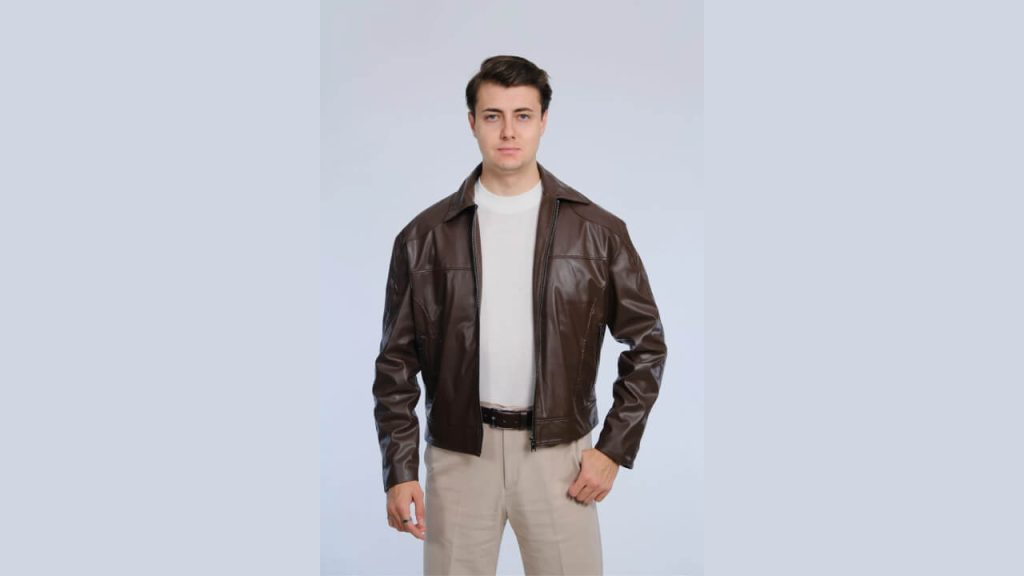 Kahverengi Deri Ceket Modası ve Stil Önerileri Manovam’da