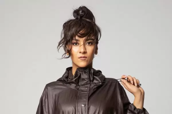 Sura İskenderli Kimdir? Kaç Yaşında?